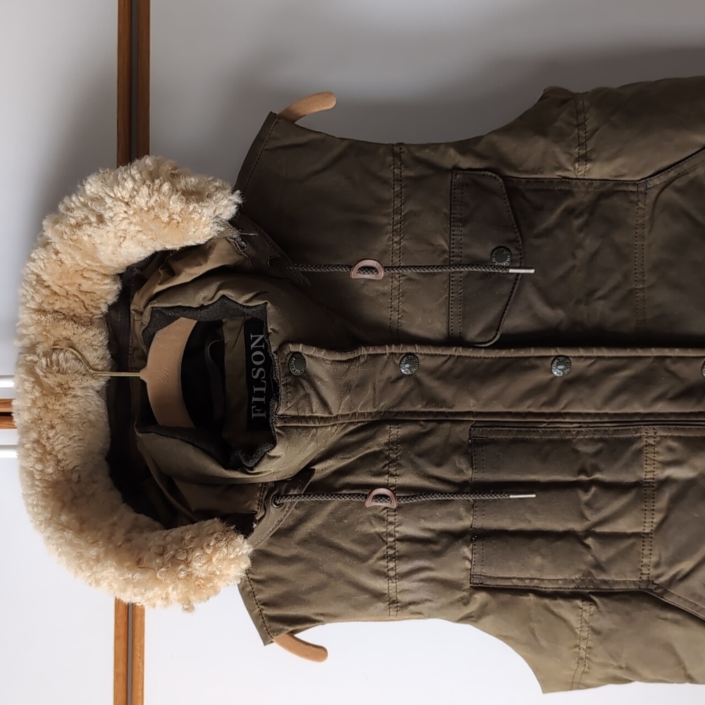 Filson Women’s Down Cruiser Vest M Puffy Quilted - Picture 8 of 16